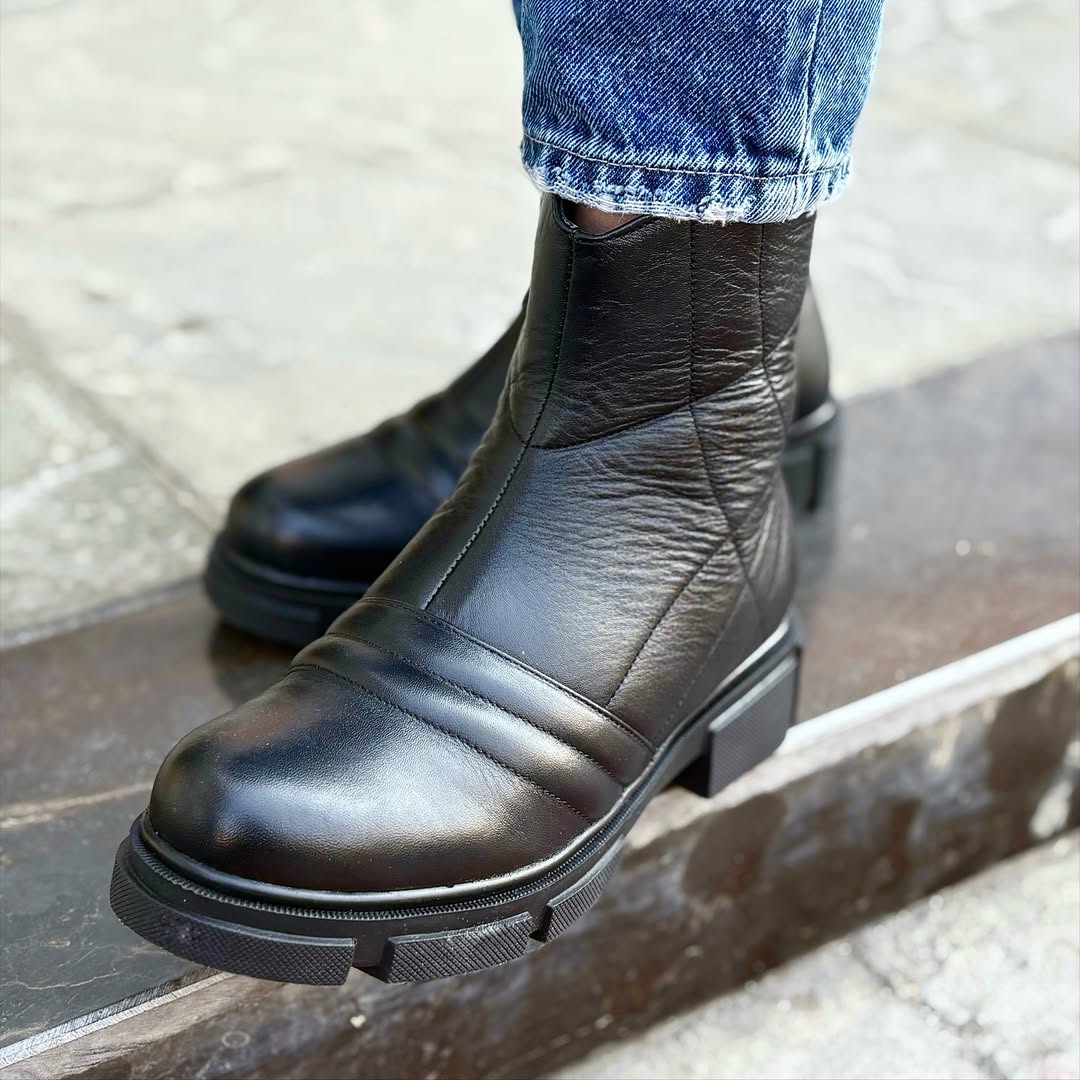 نیم بوت چرم زنانه کد:297