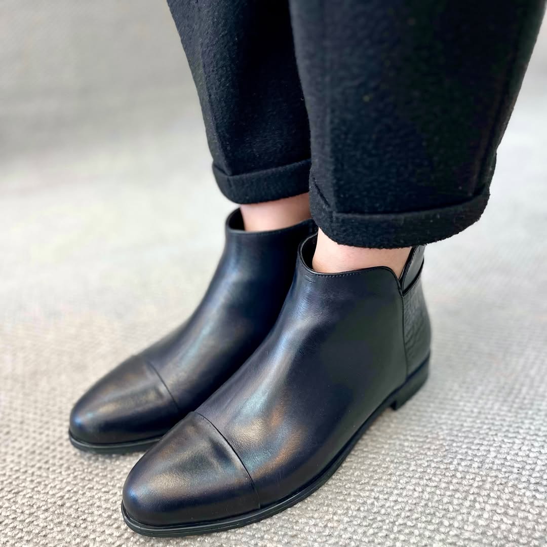 نیم بوت چرم زنانه کد:286